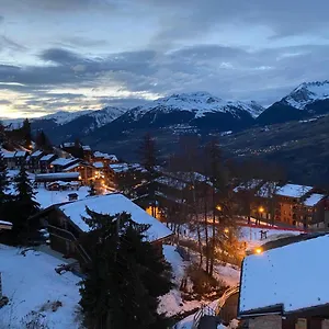 Tarentaise - Les Coches - Pieds Des Pistes - 4 à 6 Personnes Appartement