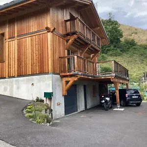 Un Dans Notre Appartement